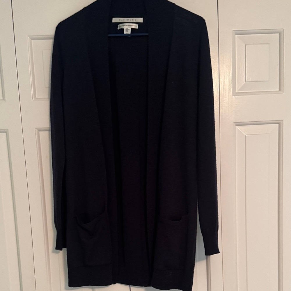 Max Studio Elegant Navy Blue superfine merino wool Cardigan